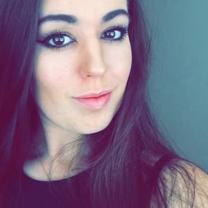 Meet your Posher, Krystal